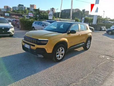 Usata Jeep Avenger Altitude 101 CV (74 kW) 2024 Giallo SUV