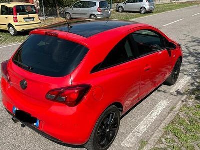 usata Opel Corsa b-Color PER NEOPATENTATI