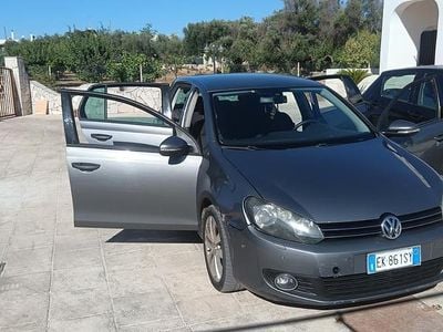 Usata VW Golf VII 102 CV (75 kW) 2012 Grigio Berlina