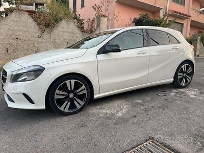 Usata Mercedes A180 Edition 109 CV (80 kW) 2016 Bianco Berlina