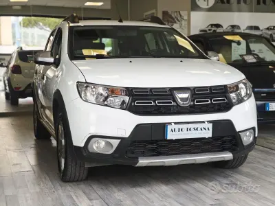 Usata Dacia Sandero Comfort 95 CV (69 kW) 2019 Bianco Berlina