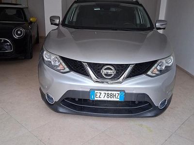 Usata Nissan Qashqai Tekna 110 CV (80 kW) 2015 Marrone SUV