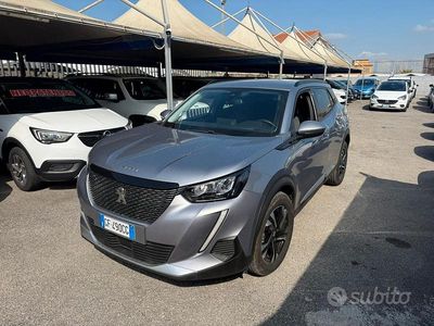 Usata Peugeot 2008 Allure 130 CV (95 kW) 2021 Grigio SUV