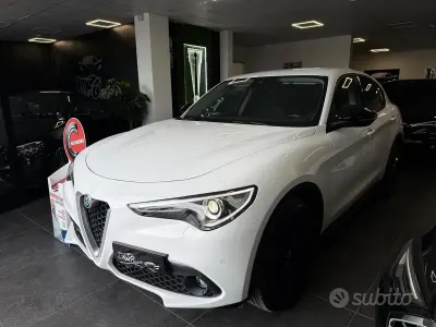 Usata Alfa Romeo Stelvio Executive 190 CV (139 kW) 2021 Bianco SUV