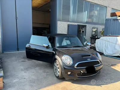 Usata Mini Cooper S Cabriolet 2009 Nero Cabrio