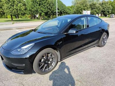 Nero Usata 2021 Tesla Model 3 Berlina | 28.200 € (Buon prezzo)