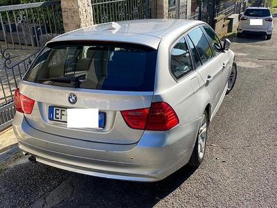 Usata BMW 318 2010 Grigio Station wagon