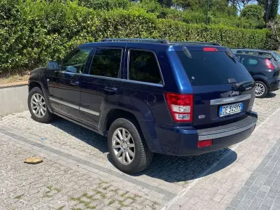 Usata Jeep Grand Cherokee Overland 218 CV (160 kW) 2007 Blu/azzurro SUV