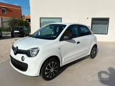 Usata Renault Twingo Life 69 CV (50 kW) 2016 Bianco Utilitaria