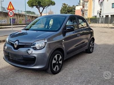 Grigio Usata 2019 Renault Twingo LIMITED Utilitaria | 8700 € (Ottimo prezzo)