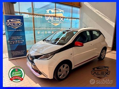 Usata Toyota Aygo 69 CV (50 kW) 2015 Bianco Utilitaria