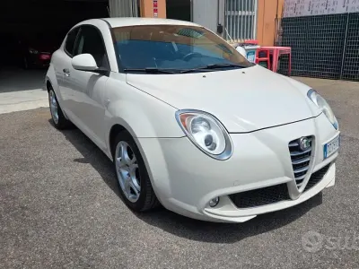 Usata Alfa Romeo MiTo Distinctive 105 CV (77 kW) 2009 Bianco Utilitaria