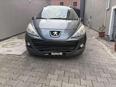 Gebraucht Peugeot 207 95 PS (69 kW) 2010 Other Kombi