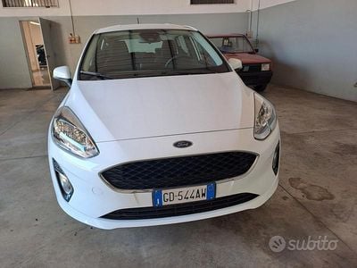 Usata Ford Fiesta Active 85 CV (62 kW) 2020 Bianco Utilitaria