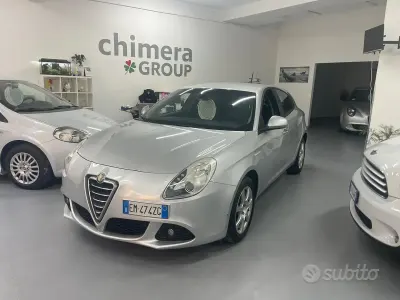 Usata Alfa Romeo Giulietta Progression 105 CV (77 kW) 2012 Grigio Utilitaria