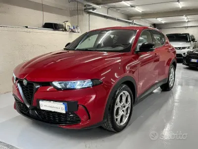 Usata Alfa Romeo Tonale Edizione Speciale 131 CV (96 kW) 2022 Rosso SUV