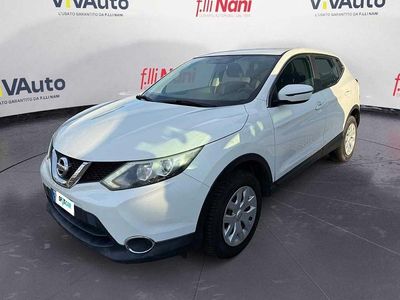 Bianco Usata 2017 Nissan Qashqai N-Vision SUV | 12.850 € (Buon prezzo)