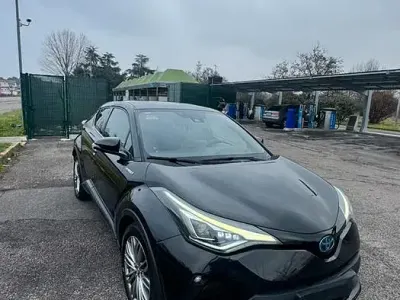Usata Toyota C-HR