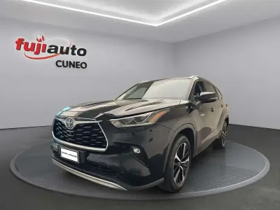 Usata Toyota Highlander Executive 247 CV (181 kW) 2021 Attitude black met SUV