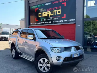 Usata Mitsubishi L200 Intense+ 178 CV (130 kW) 2010 Blu Pick-up