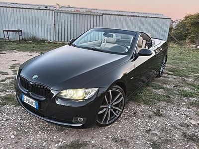 Usata BMW 320 Cabriolet 177 CV (130 kW) 2009 Nero Cabrio