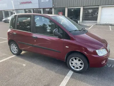Usata Fiat Multipla Dynamic 103 CV (75 kW) 2009 Rosso Monovolume
