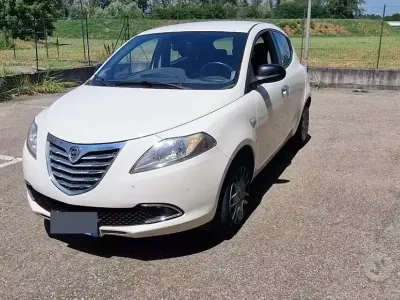 Usata Lancia Ypsilon