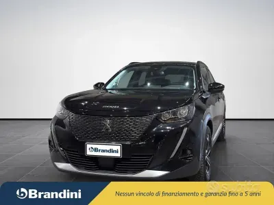 Usata Peugeot 2008 Allure 131 CV (96 kW) 2022 Nera SUV