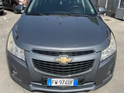 Usata Chevrolet Cruze 141 CV (103 kW) 2013 Grigio Berlina