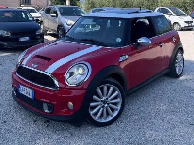 Usata Mini Cooper SD Coupé 143 CV (105 kW) 2011 Rosso Coupé