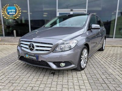 Mercedes B200