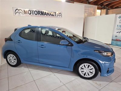 usata Toyota Yaris 1.0 Business