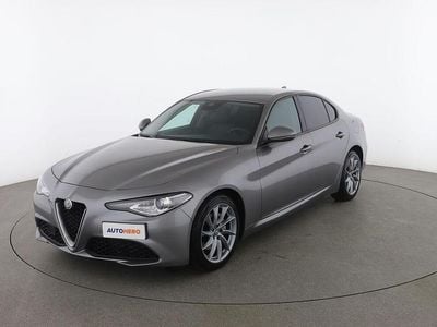 Usata Alfa Romeo Giulia Super 150 CV (110 kW) 2018 Grigio Berlina