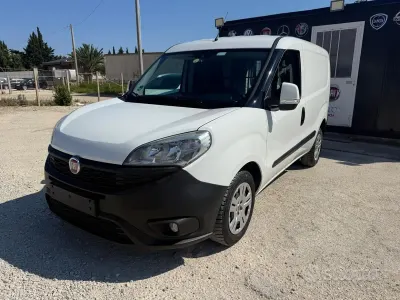 Usata Fiat Doblò 95 CV (69 kW) 2017 Bianco Monovolume