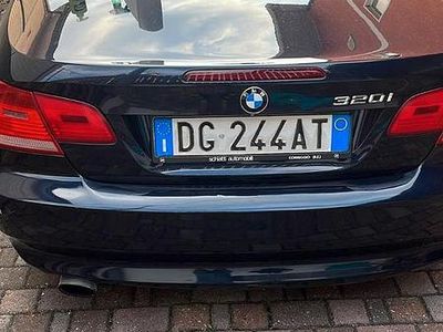 Usata BMW 320 Cabriolet 170 CV (125 kW) 2007 Blu Cabrio
