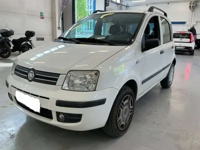 Usata Fiat Panda Dynamic 60 CV (44 kW) 2009 Bianco Utilitaria