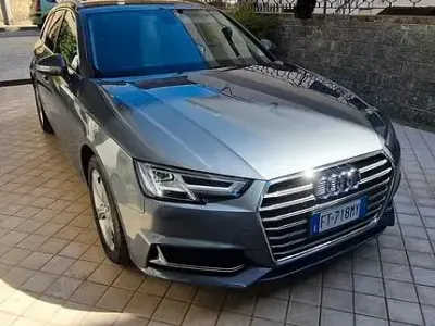 Usata Audi A4 Advanced 150 CV (110 kW) 2018 Grigio Station wagon