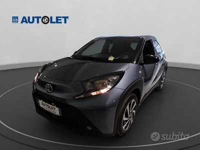 Blu Nuova 2025 Toyota Aygo X Trend SUV | 18.200 € (Cara)
