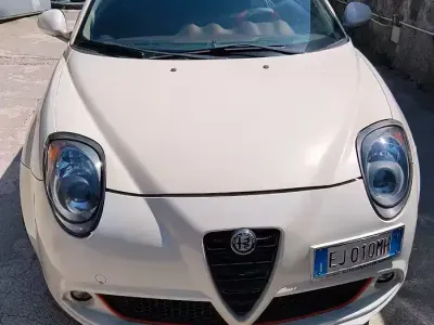 Usata Alfa Romeo MiTo 120 CV (88 kW) 2011 Bianco Utilitaria
