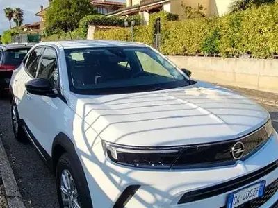 Usata Opel Mokka 101 CV (74 kW) 2022 Bianco SUV