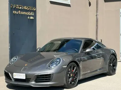 Usata Porsche 911 Carrera 4S 420 CV (308 kW) 2018 Grigio Coupé
