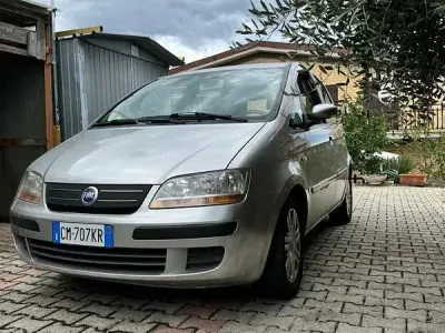 Usata Fiat Idea Emotion 69 CV (50 kW) 2004 Monovolume