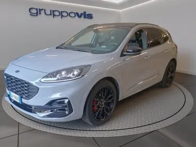 Begagnad Ford Kuga 190 HK (139 kW) 2024 Grå SUV