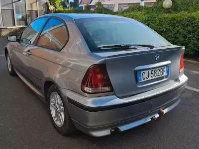 Usata BMW 318 115 CV (84 kW) 2003 Grigio Berlina