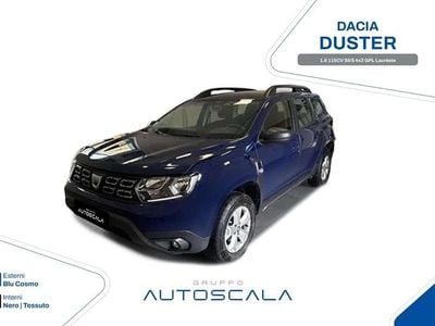 Usata Dacia Duster Lauréate 114 CV (83 kW) 2017 Blu cosmo SUV
