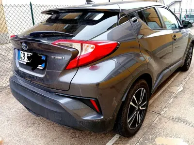 Usata Toyota C-HR 98 CV (72 kW) 2018 SUV