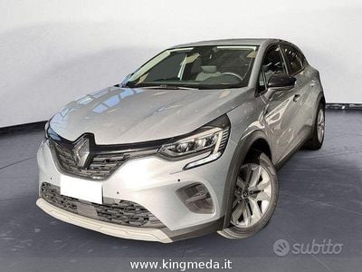 Usata Renault Captur Equilibre 145 CV (106 kW) 2023 Grigio SUV