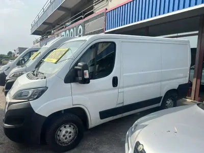Usata Peugeot Boxer S 140 CV (102 kW) 2020 Bianco Furgone