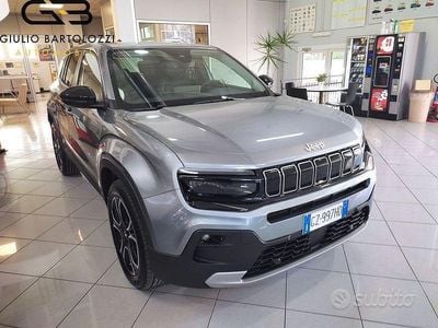 Usata Jeep Avenger Summit 101 CV (74 kW) 2025 Grigio SUV