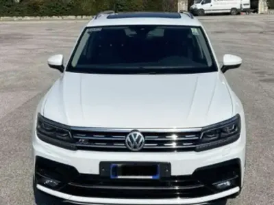 Usata VW Tiguan R-line 190 CV (139 kW) 2018 SUV